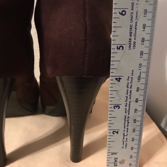 Isaak Mizrahi Booties - Picture 2 of 4